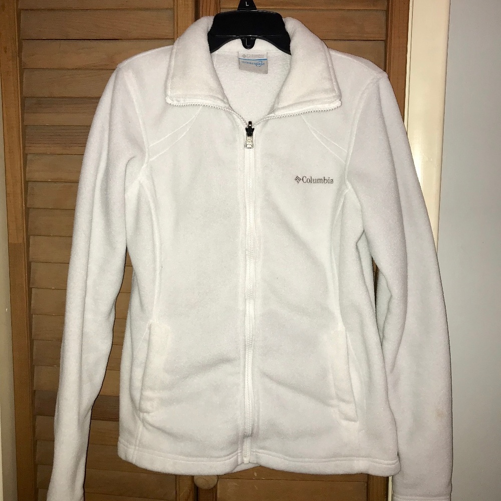 Women's Columbia fleece jacket